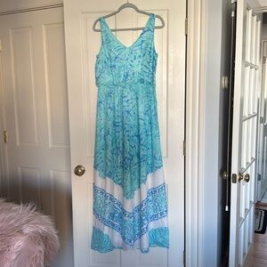 Vineyard Vines Blue maxi dress with light blue leaf patterning, size: 8